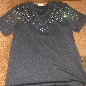 NWOT Gorgeous Boutique Tee with Pearls and Stones